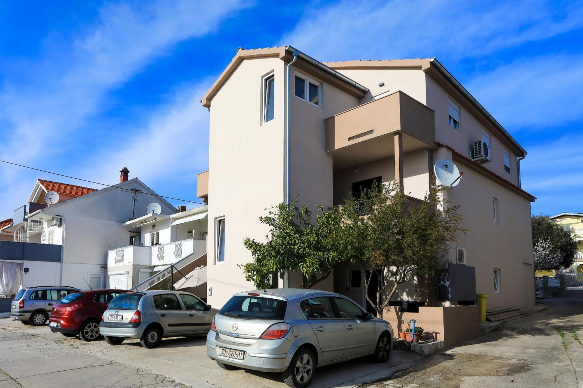 Apartment Doris Бибинє Екстер'єр фото